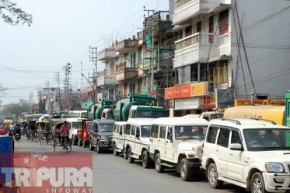 Tripura under acute shortage of essential commodities, petrol crisis, poor road connectivity under Manik's 'golden era'